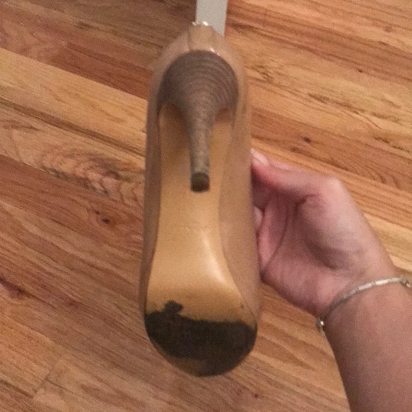 Coach Heels - Picture 5 of 8